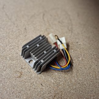 Regulator 12V polnilni modul za motor KOOP